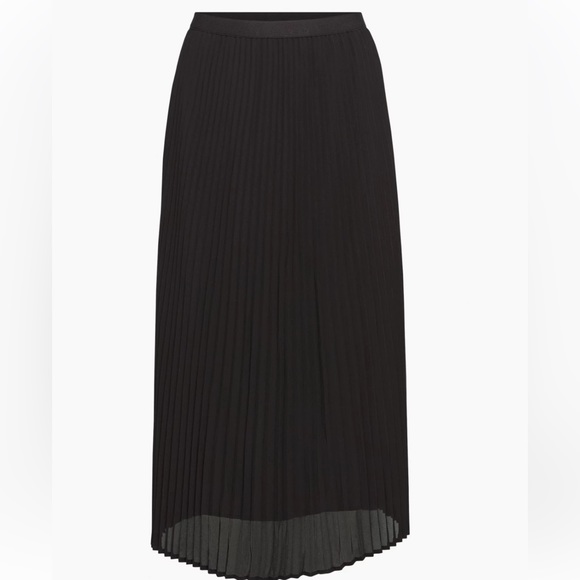 Aritzia Skirts Aritzia Jude Black Pleated Midi Skirt Poshmark